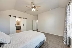 136 Finley St, Hutto, TX 78634 - Photo 21