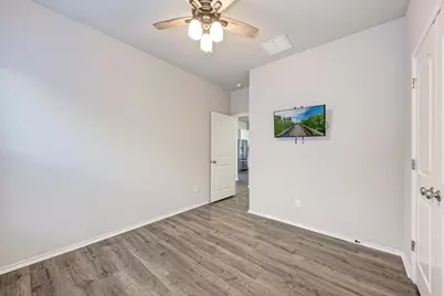 136 Finley Street, Hutto, TX 78634 - Photo 31