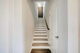 136 Finley St, Hutto, TX 78634 - Photo 33