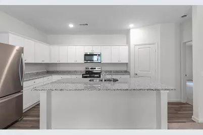 12817 Kentucky Warbler Drive, Creedmoor, TX 78610 - Photo 5