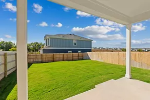 105 Green Berets Bnd, Jarrell, TX 76537 - Photo 21