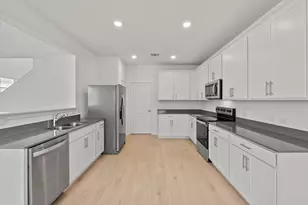 105 Green Berets Bnd, Jarrell, TX 76537 - Photo 7