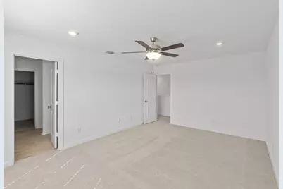 105 Green Berets Bend, Jarrell, TX 76537 - Photo 13