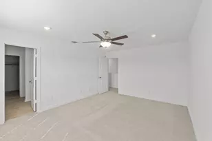 105 Green Berets Bnd, Jarrell, TX 76537 - Photo 13