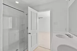 105 Green Berets Bnd, Jarrell, TX 76537 - Photo 15