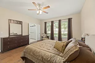 605 Farm Hill Dr, Georgetown, TX 78633 - Photo 17