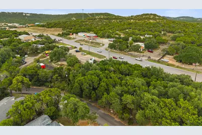 7403 Spanish Oak Drive, Lago Vista, TX 78645 - Photo 9