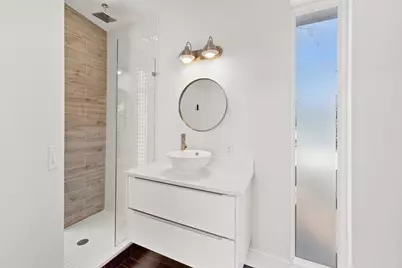 1904 E 17th Street #B, Austin, TX 78702 - Photo 31