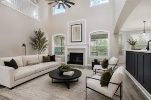 22121 Rose Grass Ln, Spicewood, TX 78669 - Photo 1