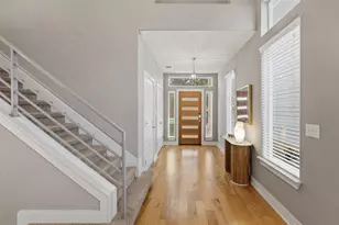 7107 Mowbray St, Austin, TX 78741 - Photo 7