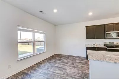 109 Riverdale Drive, Jarrell, TX 76537 - Photo 15