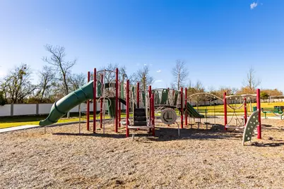 109 Riverdale Drive, Jarrell, TX 76537 - Photo 37