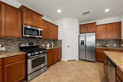608 Royal Burgess Drive, Round Rock, TX 78664 - Photo 13