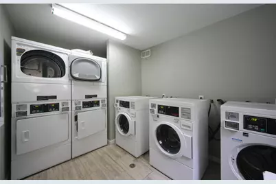 1600 West Avenue #16, Austin, TX 78701 - Photo 23