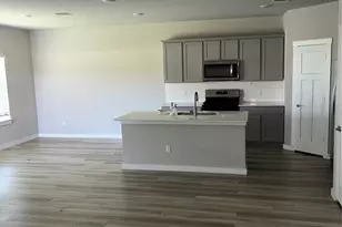 301 Tarkus Path Path, Georgetown, TX 78633 - Photo 5