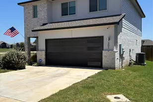 301 Tarkus Path Path, Georgetown, TX 78633 - Photo 3