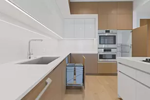 313 W 17th St, Austin, TX 78701 - Photo 7