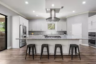 2713 Leslie Ln, San Marcos, TX 78666 - Photo 5