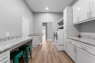 2713 Leslie Ln, San Marcos, TX 78666 - Photo 15