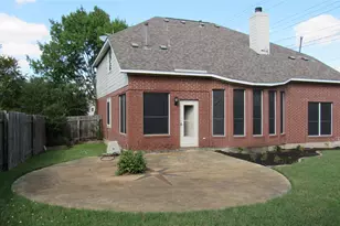 2033 Creole Dr, Austin, TX 78727 - Photo 9