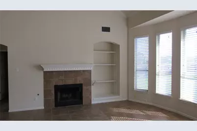 2033 Creole Drive, Austin, TX 78727 - Photo 5