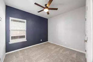 225 Unforgiven Ln, Jarrell, TX 76537 - Photo 25