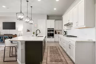 546 Hazy Hills Loop, Dripping Springs, TX 78620 - Photo 17