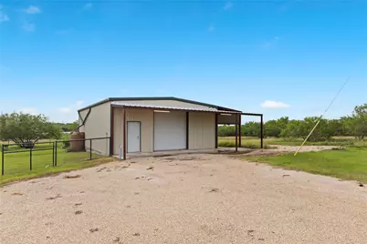 1293 Pioneer Road, Seguin, TX 78155 - Photo 35