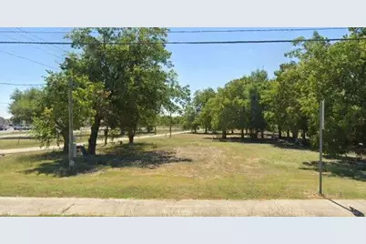 90 Mager Lane, Hutto, TX 78634 - Photo 1