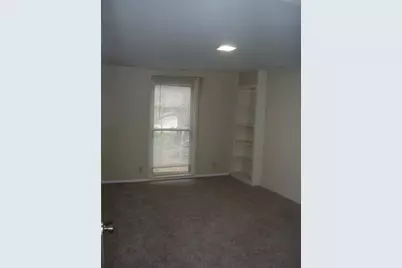 2704 San Pedro Street #2, Austin, TX 78705 - Photo 17