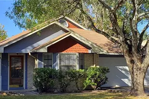 808 David Curry Dr, Round Rock, TX 78664 - Photo 1