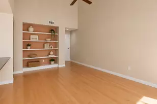 4711 Spicewood Springs Rd, Austin, TX 78759 - Photo 11