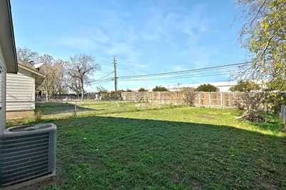 2204 Donahue Lane #B, Austin, TX 78744 - Photo 21