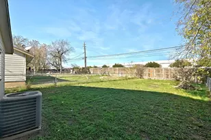 2204 Donahue Ln, Austin, TX 78744 - Photo 21