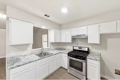 2204 Donahue Lane #B, Austin, TX 78744 - Photo 5