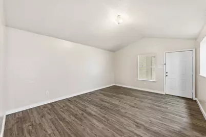 2204 Donahue Lane #B, Austin, TX 78744 - Photo 11