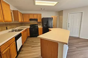 1909 Carriage Club Dr, Cedar Park, TX 78613 - Photo 5