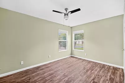 1422 Yorkshire Drive, Austin, TX 78723 - Photo 17