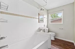 1422 Yorkshire Dr, Austin, TX 78723 - Photo 19