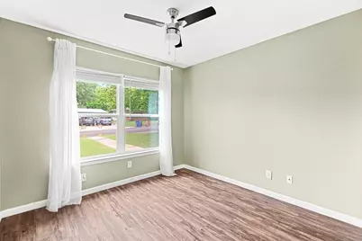 1422 Yorkshire Drive, Austin, TX 78723 - Photo 15