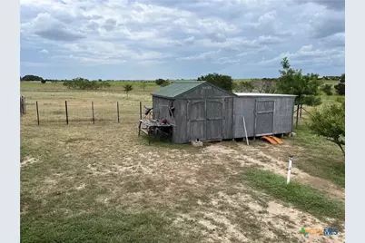351 County Road 207, Burnet, TX 78611 - Photo 17