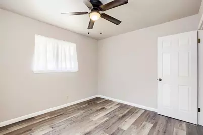 8518 Brookfield Drive, Austin, TX 78758 - Photo 21