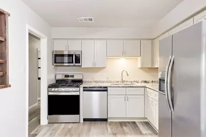 8518 Brookfield Drive, Austin, TX 78758 - Photo 15