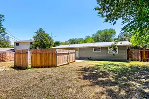 8518 Brookfield Dr, Austin, TX 78758 - Photo 27