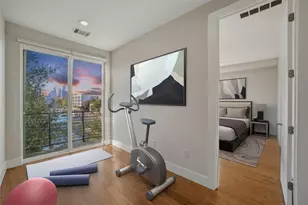 1801 E 2nd St, Austin, TX 78702 - Photo 15