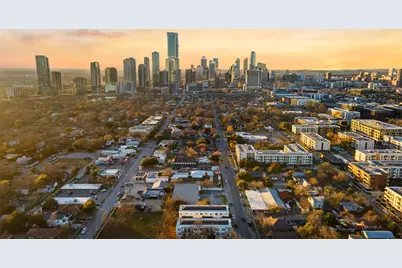 1801 E 2nd Street #2, Austin, TX 78702 - Photo 33