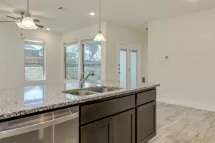 619 Parkline Dr, Georgetown, TX 78626 - Photo 9