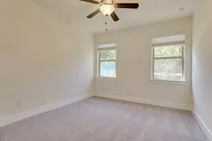 619 Parkline Dr, Georgetown, TX 78626 - Photo 29