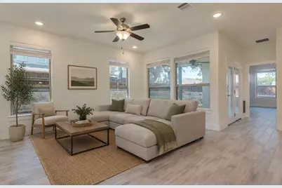 619 Parkline Drive, Georgetown, TX 78626 - Photo 3