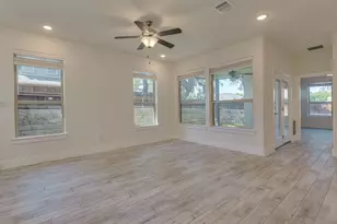 619 Parkline Dr, Georgetown, TX 78626 - Photo 3